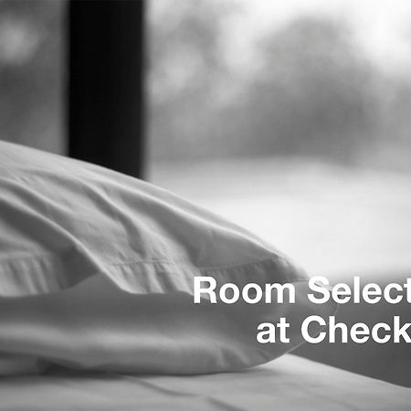 Hotel Victor Montreal Room photo